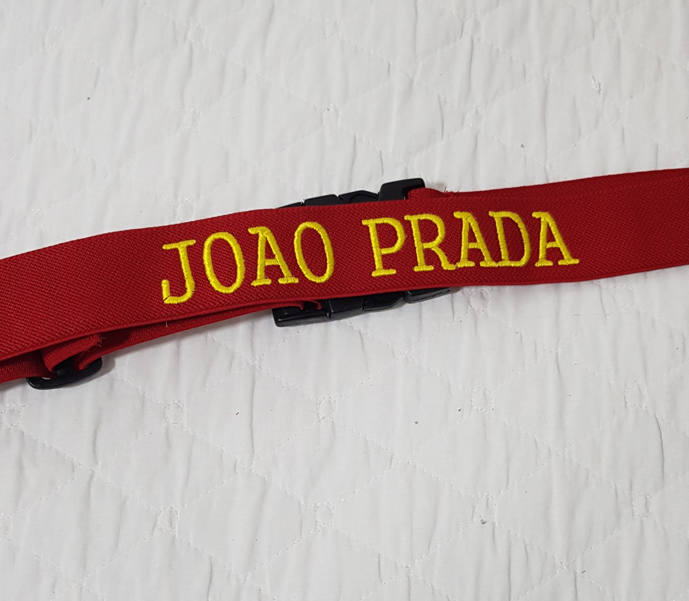 Faixa elástica para mala personalizada com nome ou iniciais vermelha 11 Faixa elástica para mala personalizada com nome ou iniciais vermelha - Imagem 9