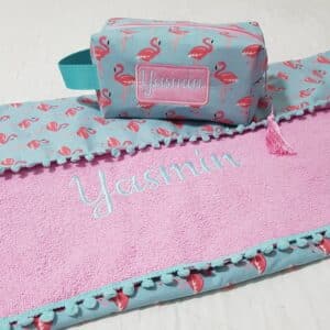 Canga toalha personalizada infantil + necessaire box M